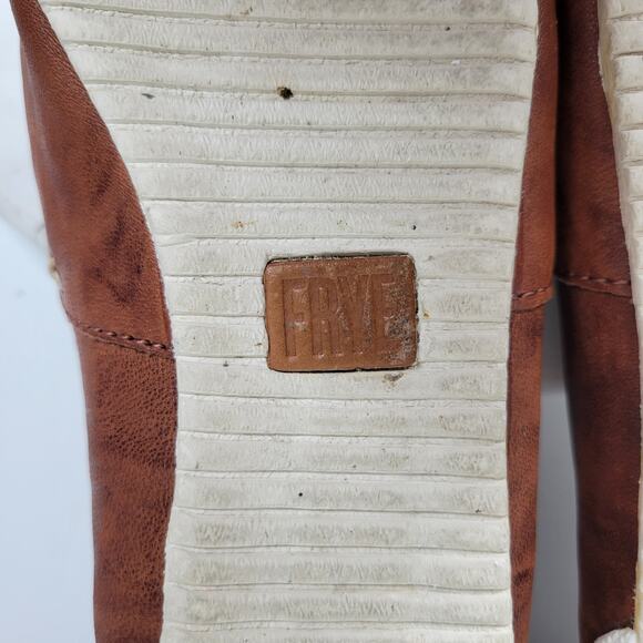 Frye Melanie Shoes Womens 7 Cognac Brown Leather Embossed Logo Slip On Flats - Picture 14 of 16